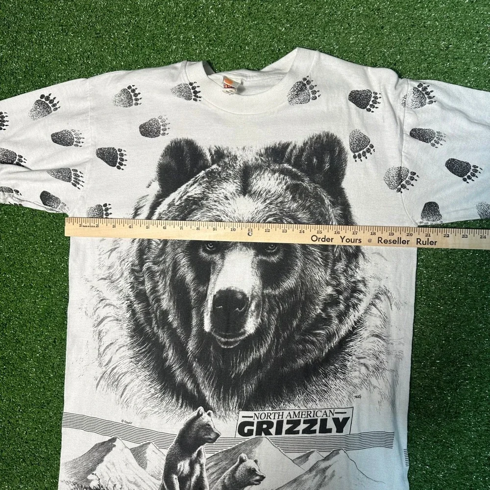 Vintage 90s AOP Bear North American Grizzly Bear‎ T-Shirt Single Stitch Large